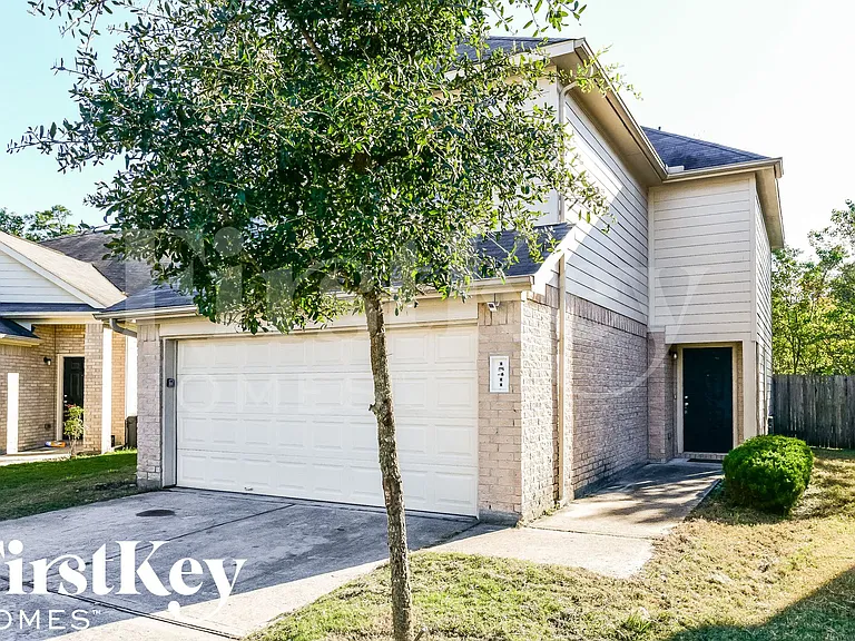15411 Bammel Oaks Ct — Photo 2