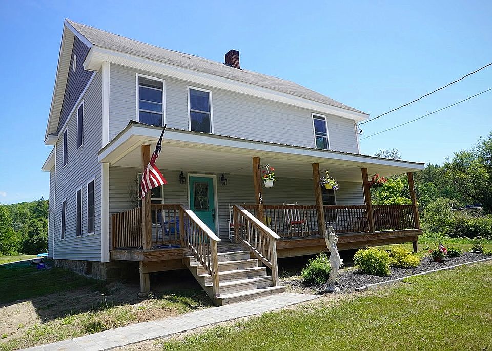 Farmhouse - Street Facing