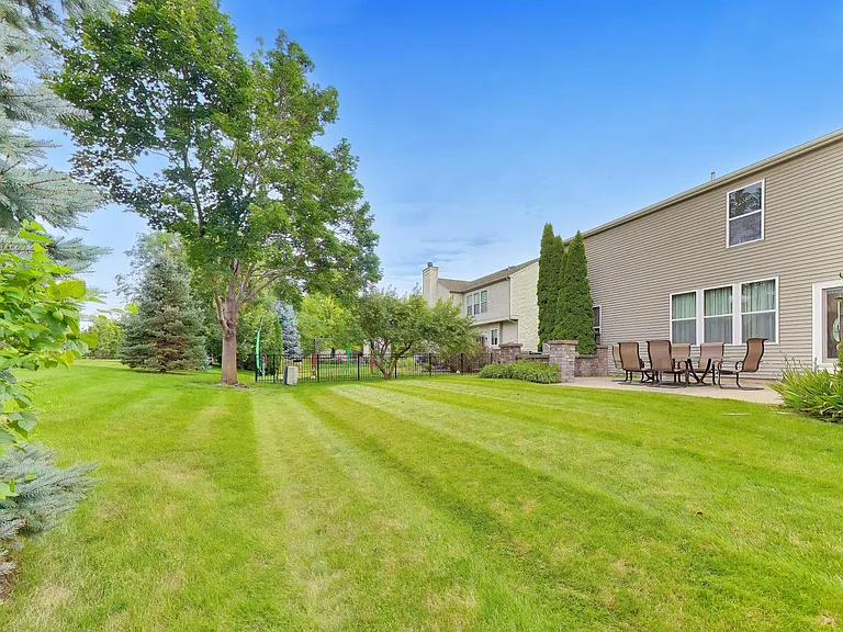 501 Tuscany Dr — Photo 44