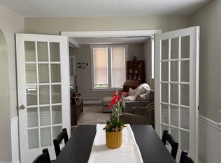 19 S Robeson St, Robesonia, PA 19551