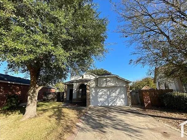 8210 Misty Cedar Dr, Converse, TX 78109