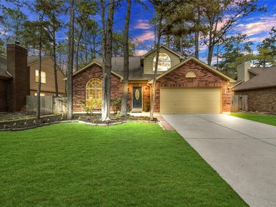 183 N Village Knoll Cir, Spring, TX, 77381