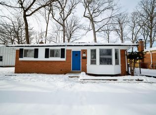 1019 Hasper Dr, Ann Arbor, MI 48103