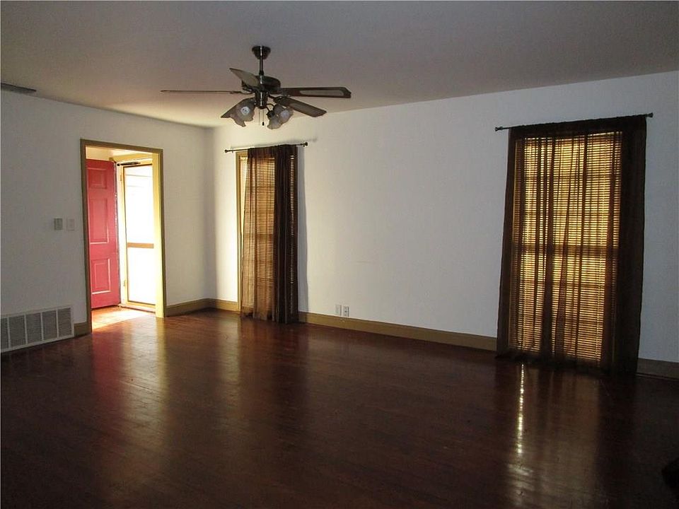 1st image of 619 N 23rd St