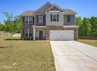 208 Sophie Cir, Locust Grove, GA
