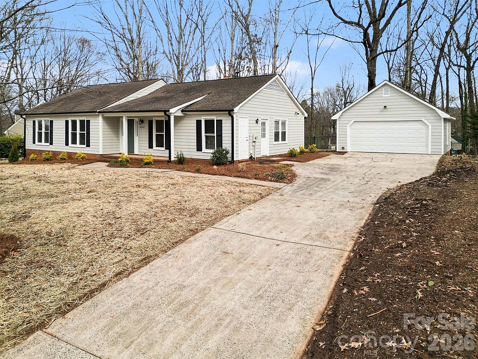 1st image of 8207 Schooner Ln