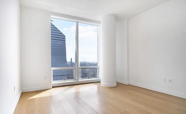 Rented by MTY Group, Inc | media 18