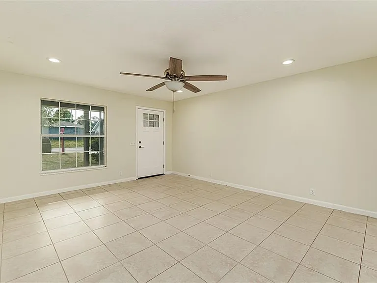 408 Lake Ned Rd — Photo 4