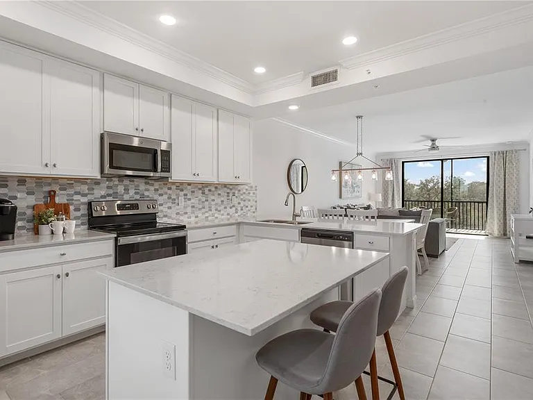 18028 Gawthrop Dr #304 — Photo 3