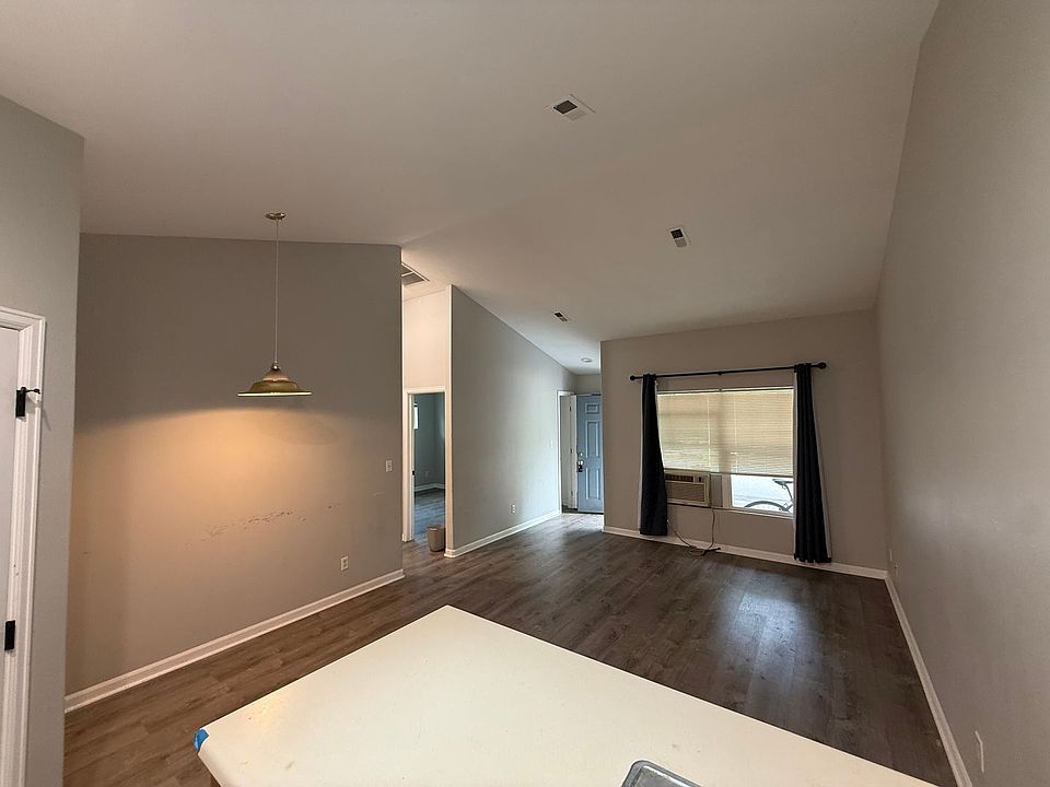 1st image of 605-607 W 21st Ave #B