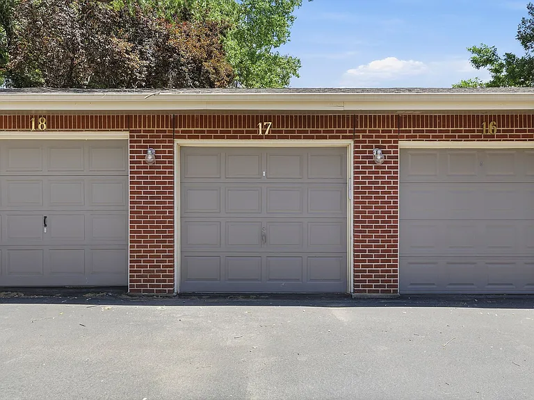 2701 Stover St #G17 — Photo 16