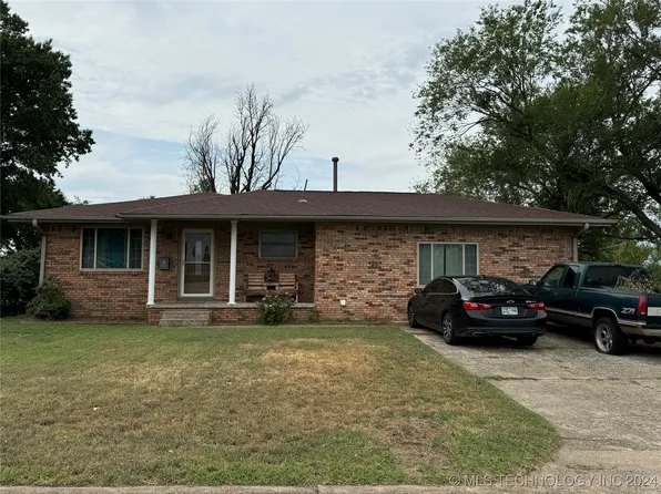622 W Oak St, Drumright, OK 74030