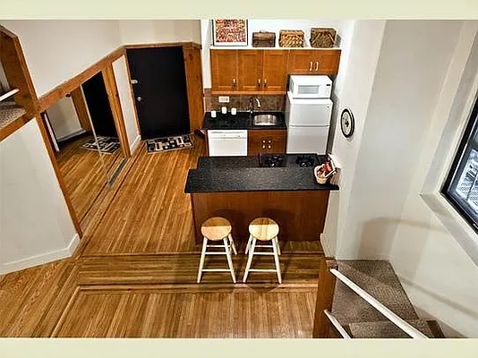 Sold by Stribling | media 18