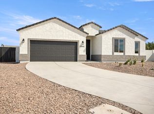 15945 S Glen Cir, Arizona City, AZ 85123