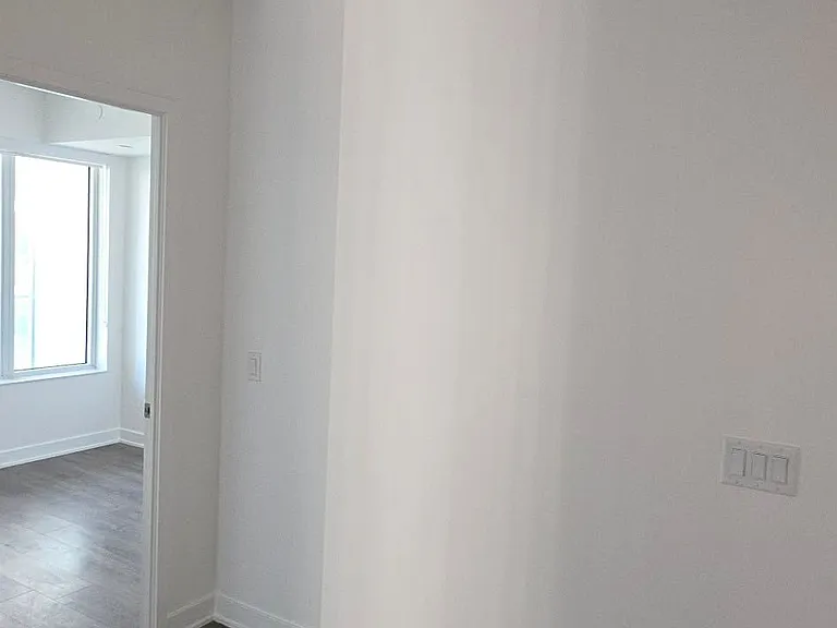 195 Redpath Ave #2212 — Photo 12