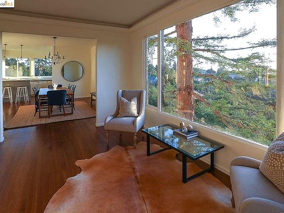 4th image of 925 Glendome Cir