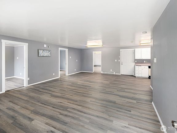 5th image of 4002 N Winnifred Street