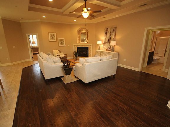 5th image of 8484 Salt Grass Dr