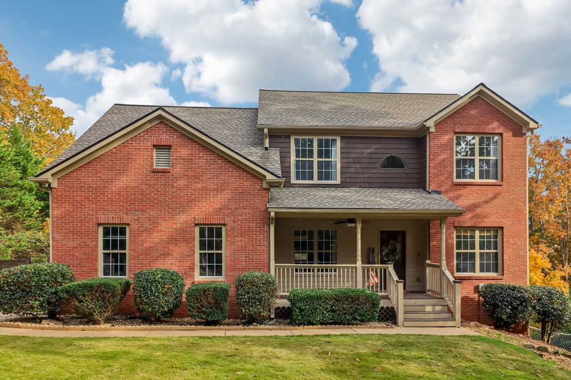 Greenwood Acres Dr-S0811-001.jpg