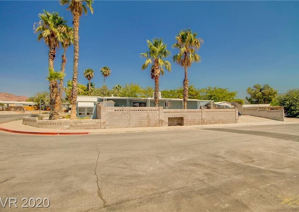 1st image of 1031 El Camino Cir