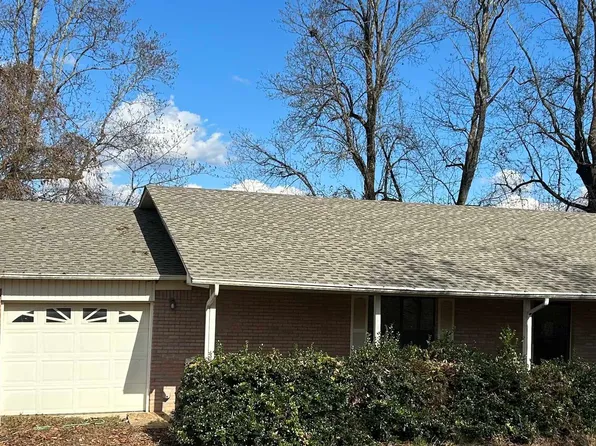 910 County Road 33, Russellville, AL 35653