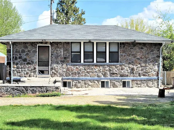 322 5th Ave E, Jerome, ID 83338
