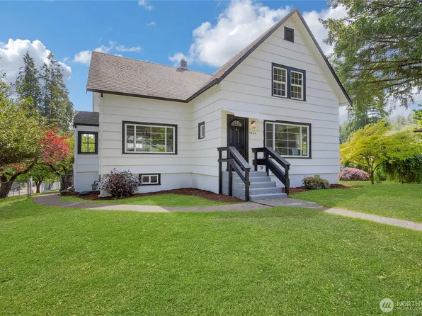 4224 Division Avenue W, Bremerton, WA 98312