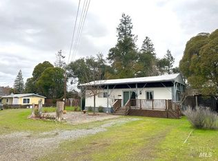 2036 West St, Ukiah, CA 95482