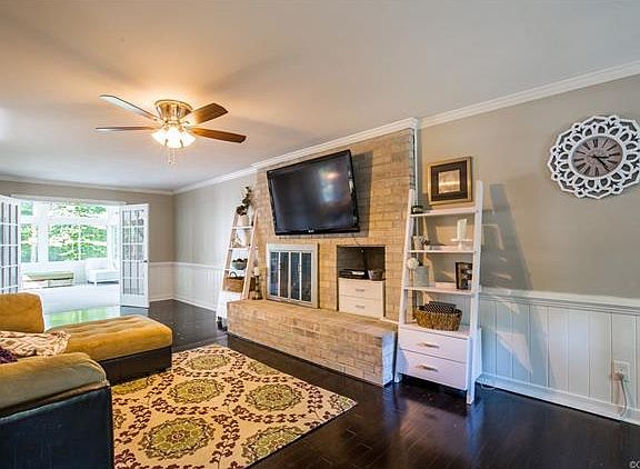 5th image of 11208 Camshire Pl