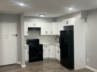 156 S Munn Ave APT B4, East Orange, NJ 07018