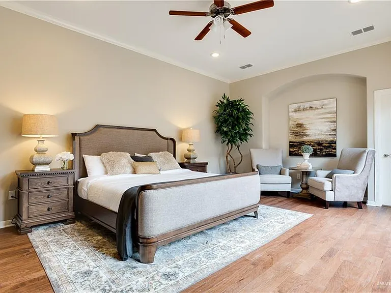 4404 Ensenada Ave — Photo 12