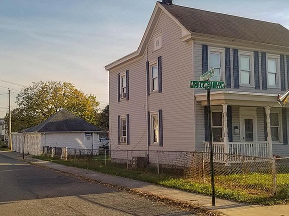 4th image of 334 McDowell Ave