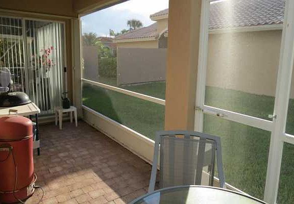 Home For Sale In Cascades