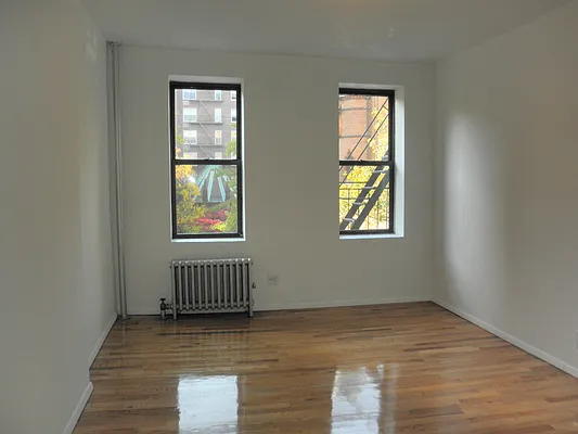 Rented by RV Realty | media 52