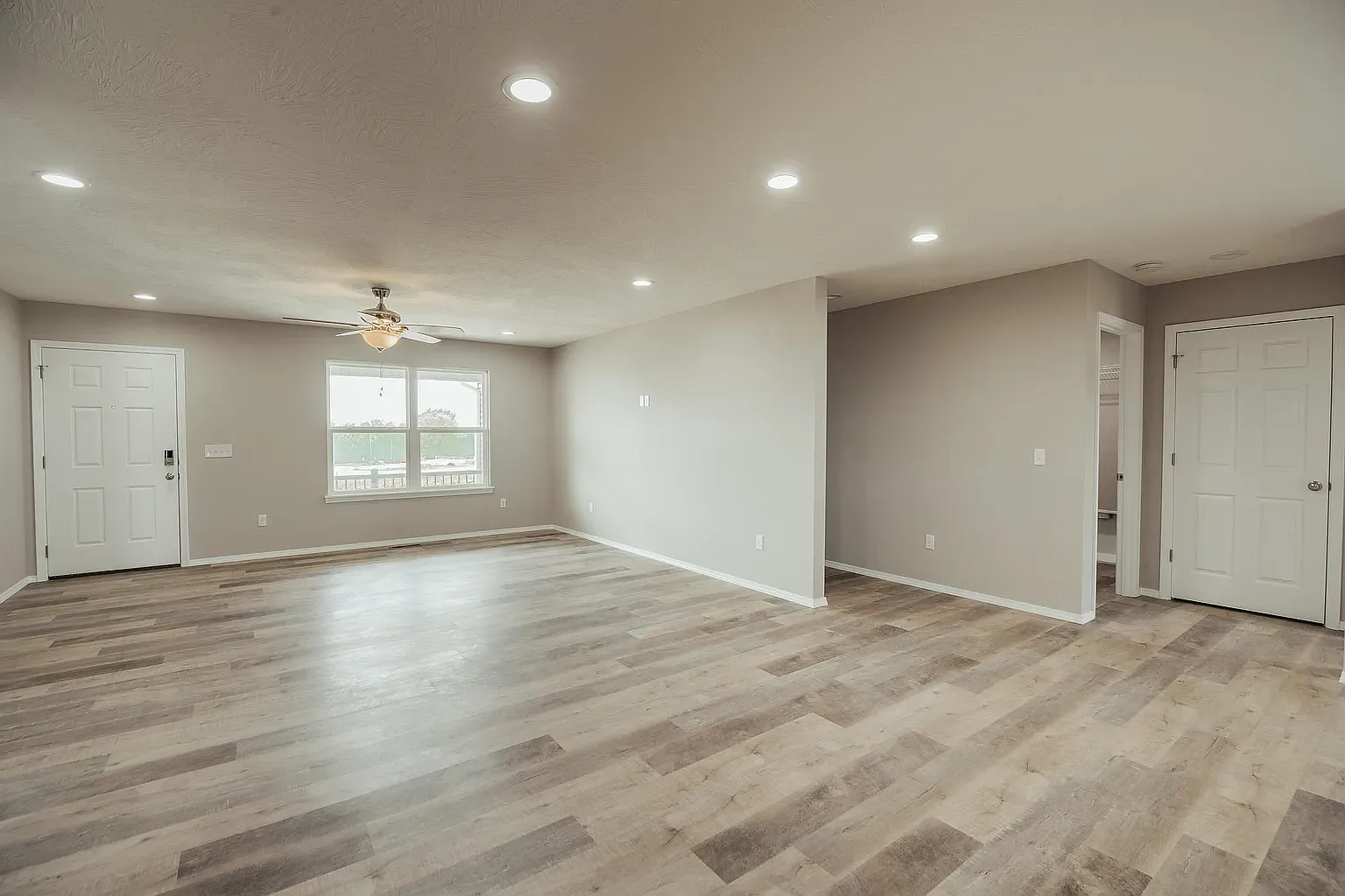 4 bed, 1485 sqft, $1,875 — Photo 4