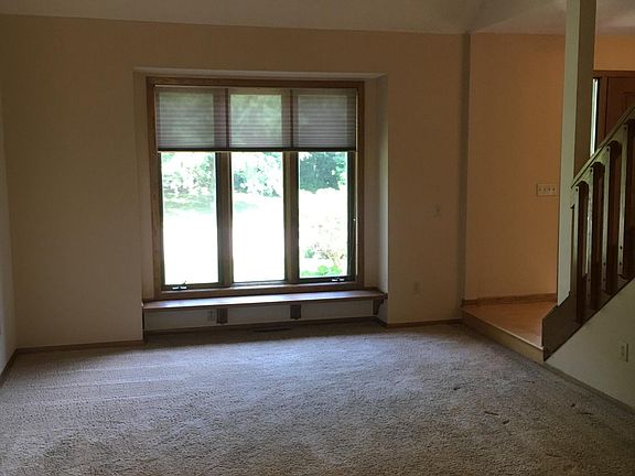 3rd image of 12793 Floral Ave
