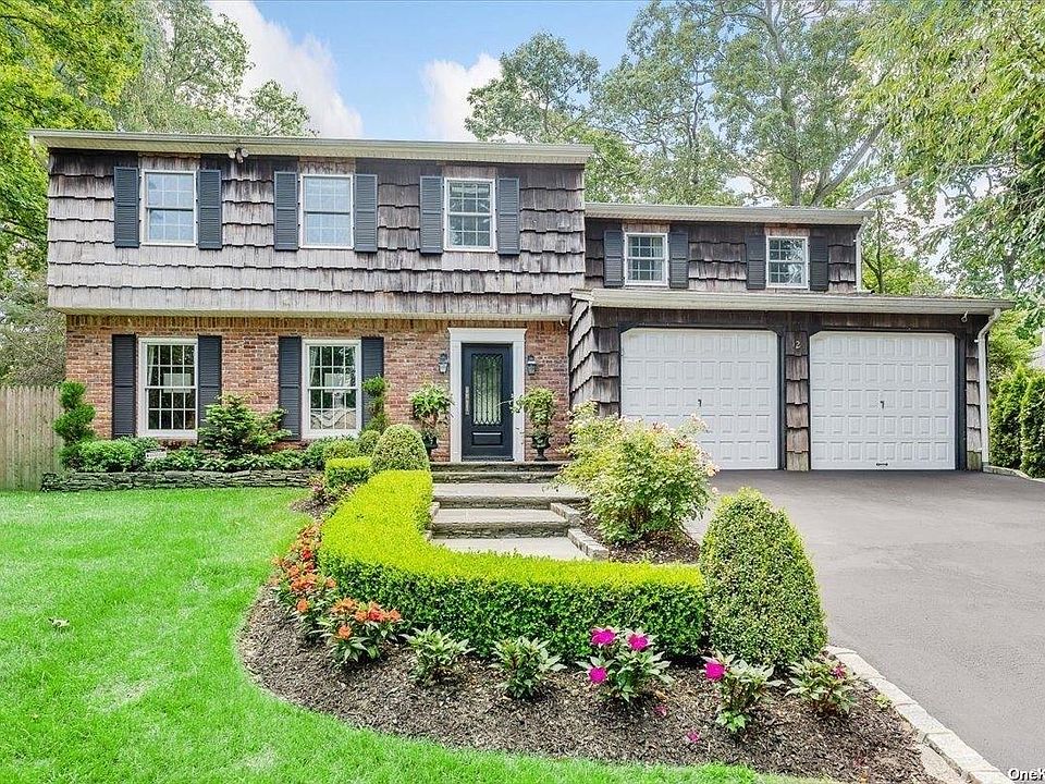 1st image of 12 Oak Point S Drive S
