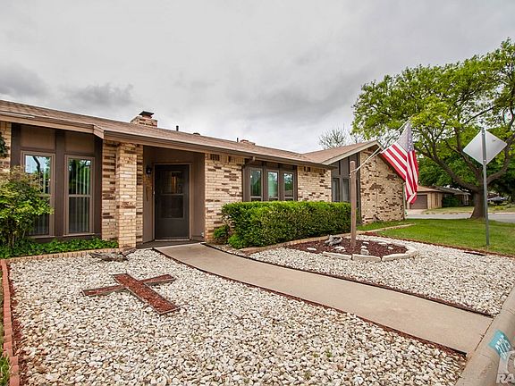2nd image of 3725 High Meadow Dr