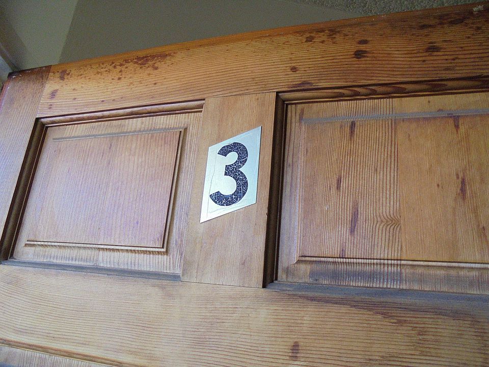 1st image of 1291 Paramount Blvd APT 3
