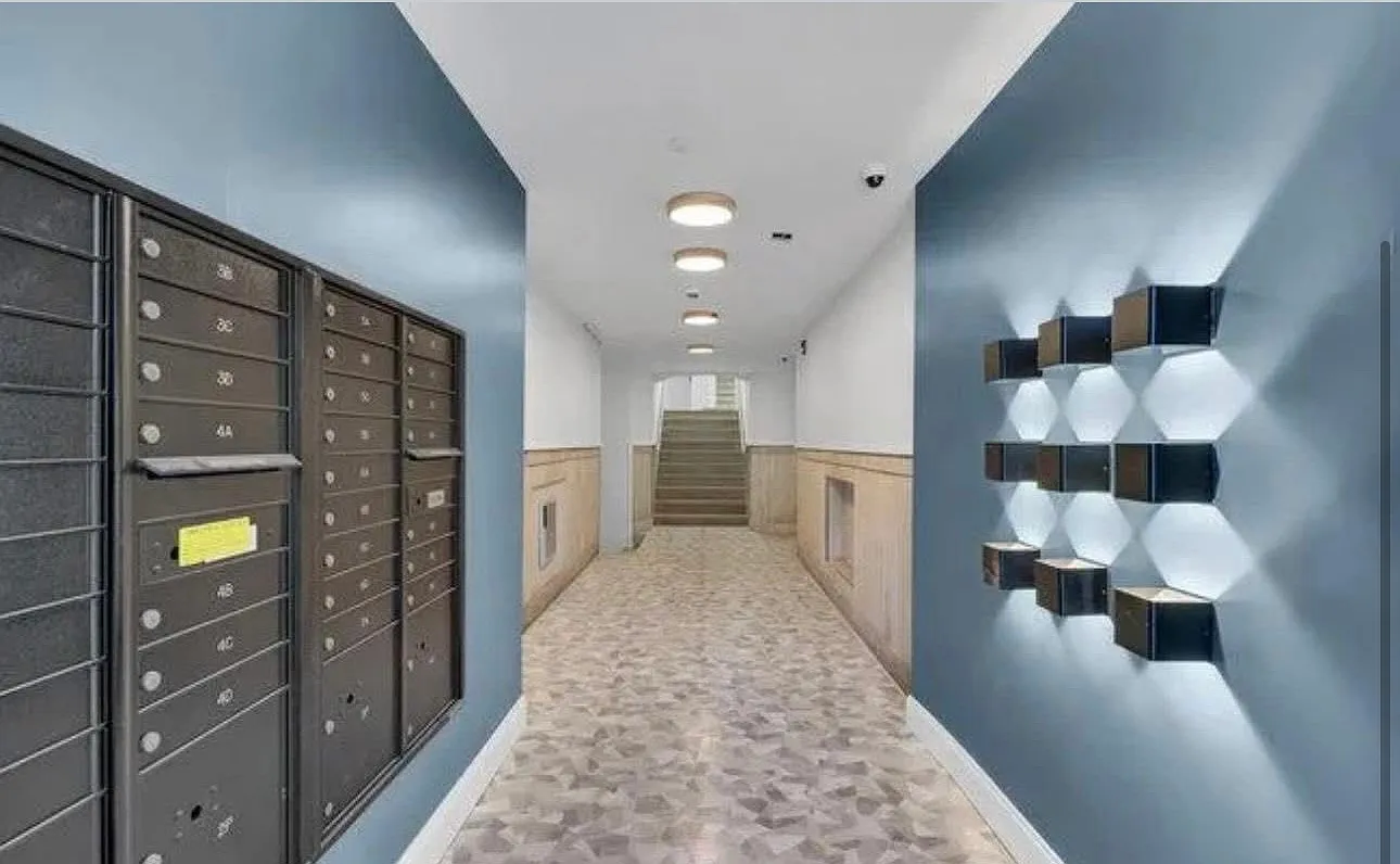 2 bed, 1.5 bath, $1,700 — Photo 3