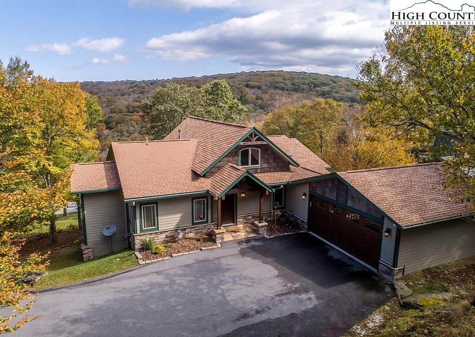 1st image of 371 Woodland Way