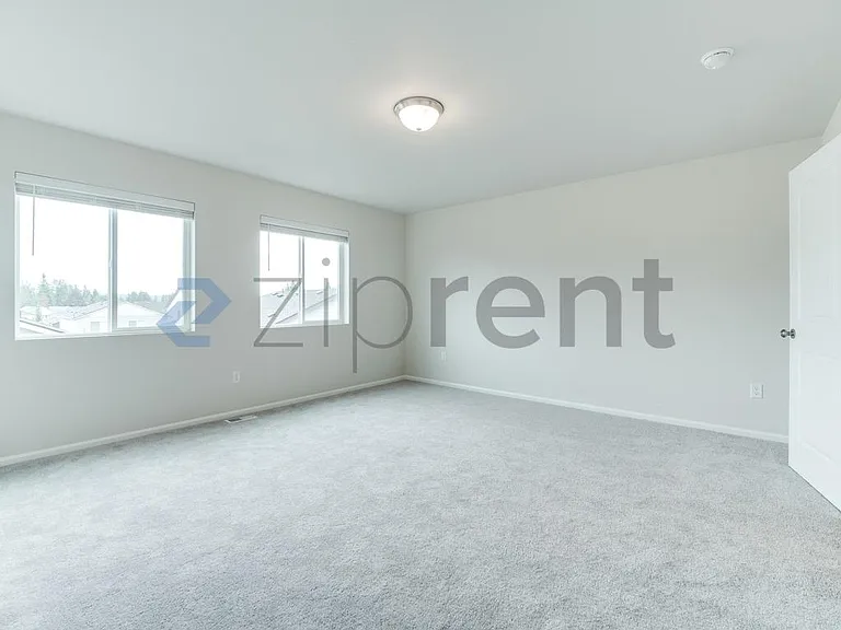 1026 17th Ave — Photo 13