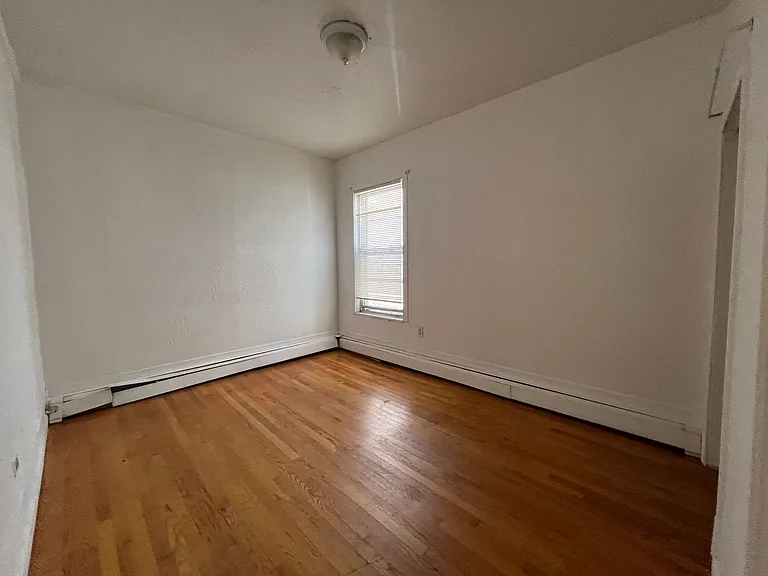 846 Huntington Ave #3 — Photo 6