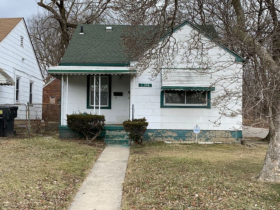 1st image of 11336 W Outer Dr