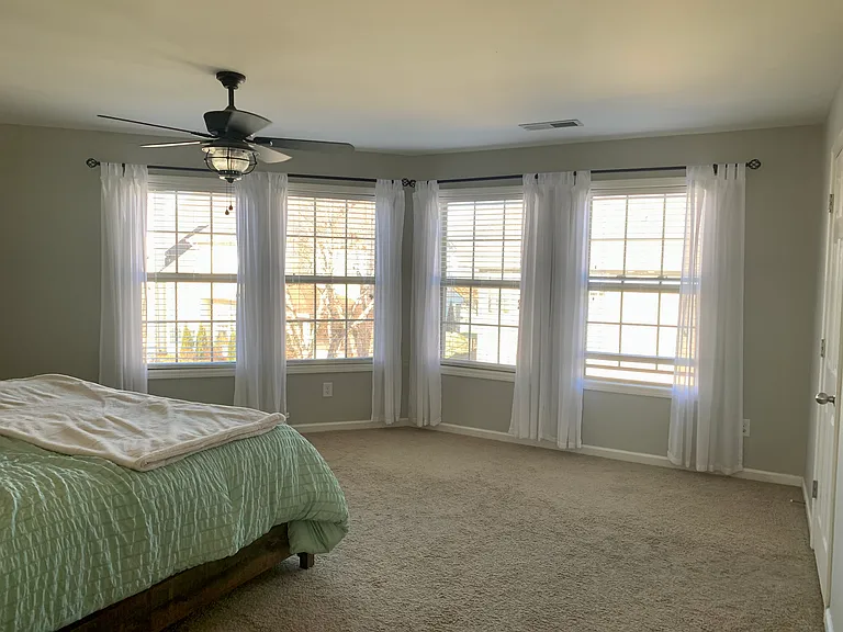 114 Walden Cv — Photo 10