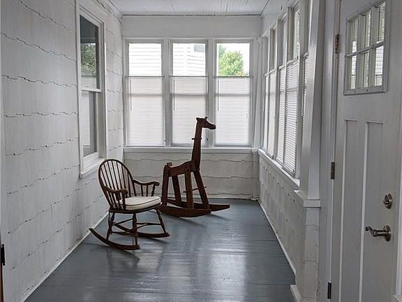 2nd image of 202 Ingleside Ave