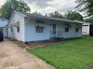 506 High School St, Divernon, IL 62530