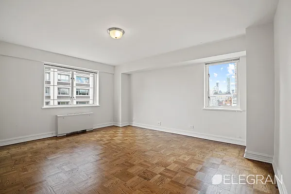 Rented by (Legacy) Elegran | media 8