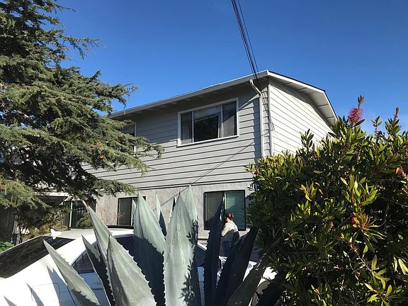 2nd image of 793 Casanova Ave