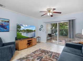 Hawaiian Gardens, Fort Lauderdale, FL 33319
